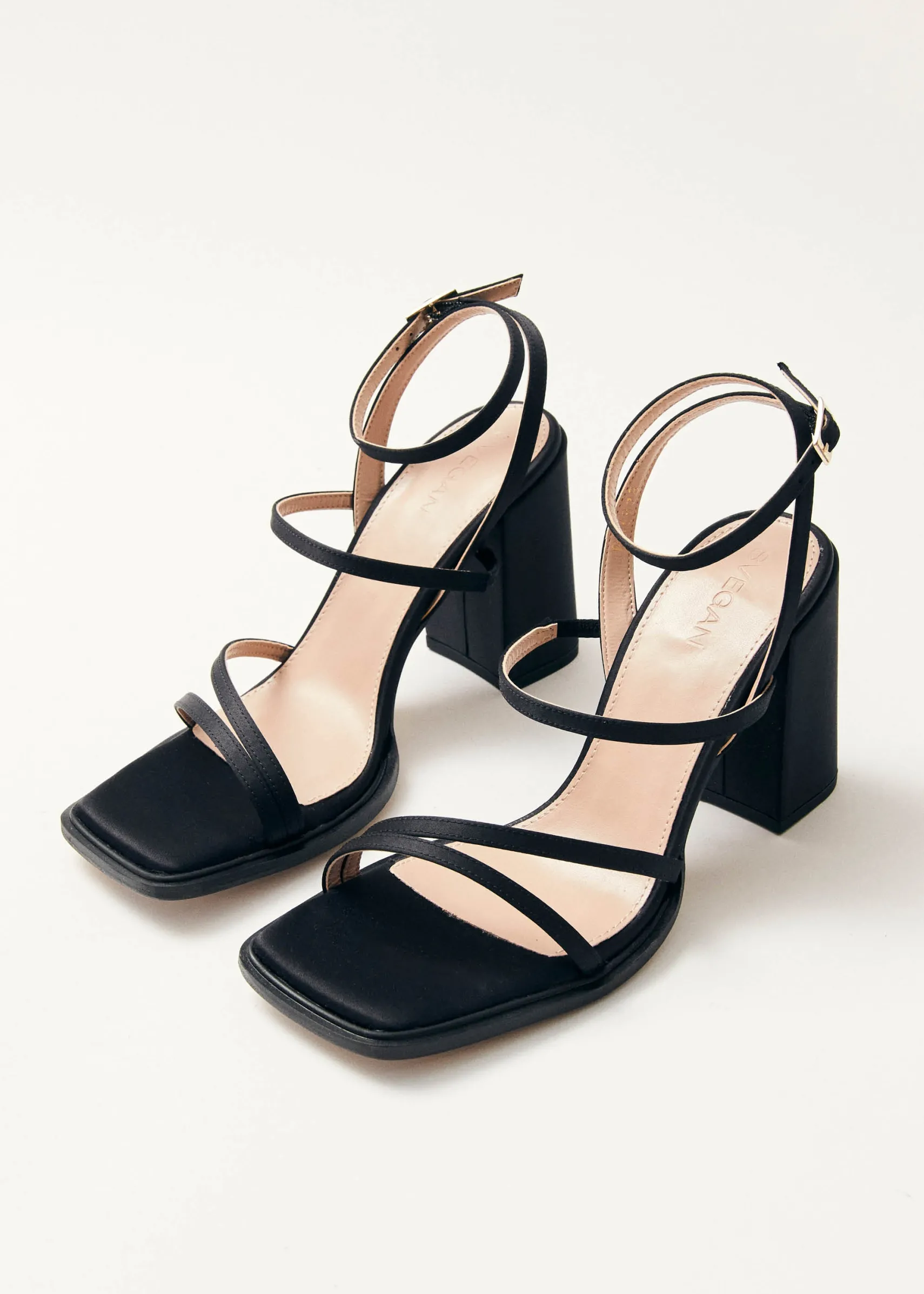 ALOHAS Alexa Silky Sandals