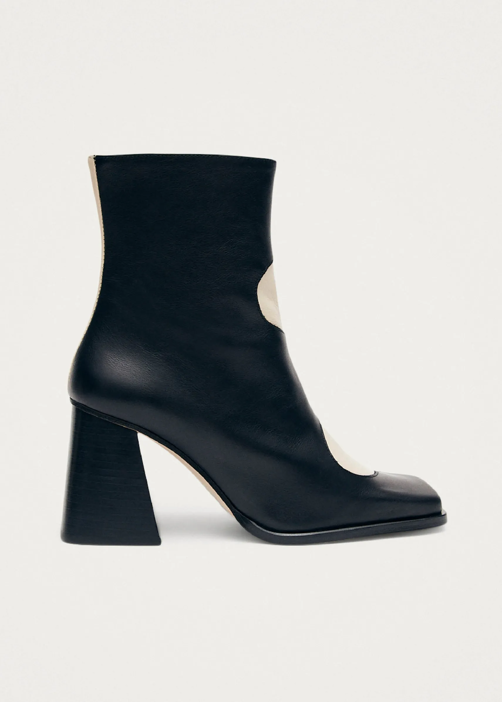 ALOHAS Blair Bicolor Black Cream Ankle Boots