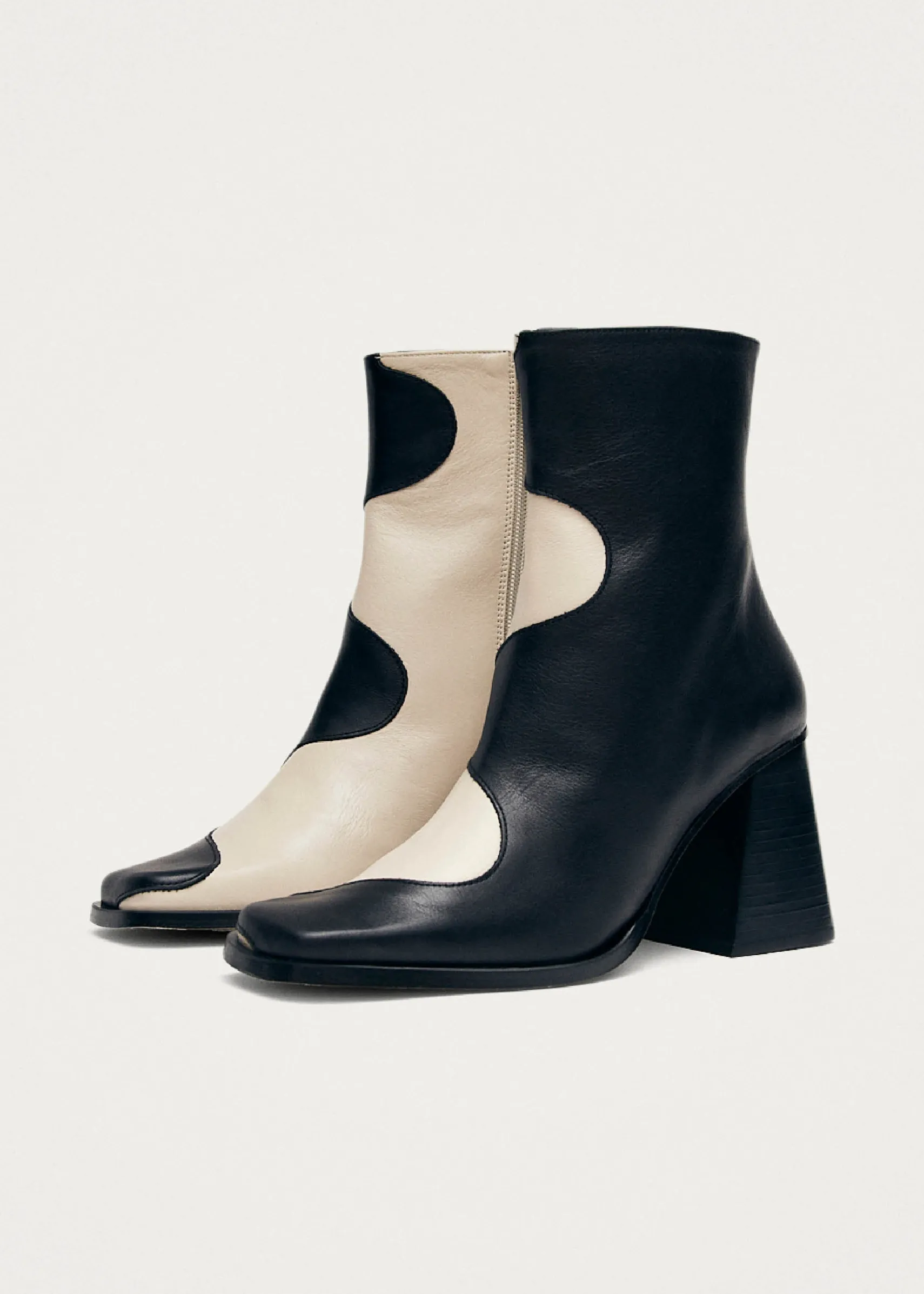 ALOHAS Blair Bicolor Black Cream Ankle Boots