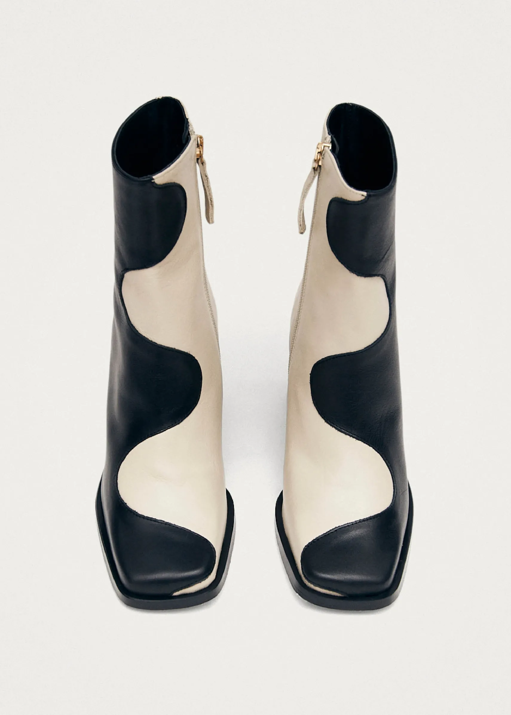 ALOHAS Blair Bicolor Black Cream Ankle Boots