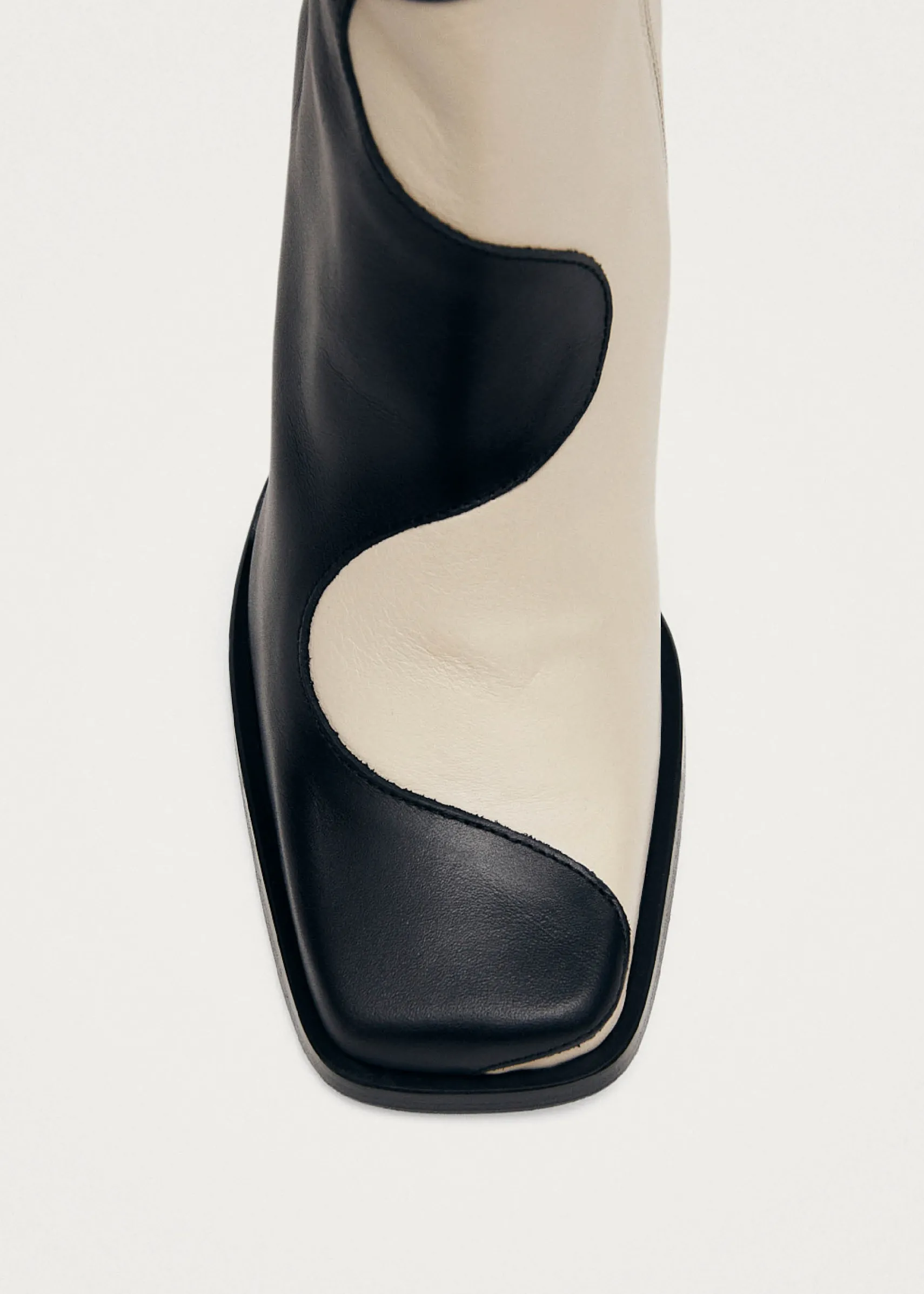 ALOHAS Blair Bicolor Black Cream Ankle Boots
