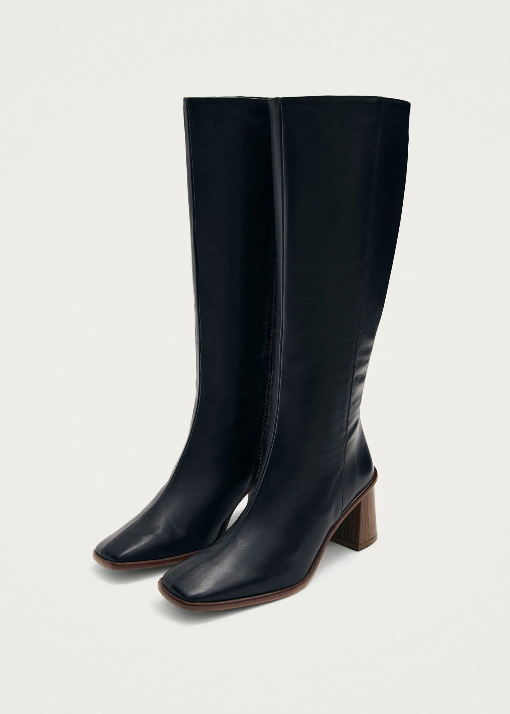 ALOHAS East Leather Boots