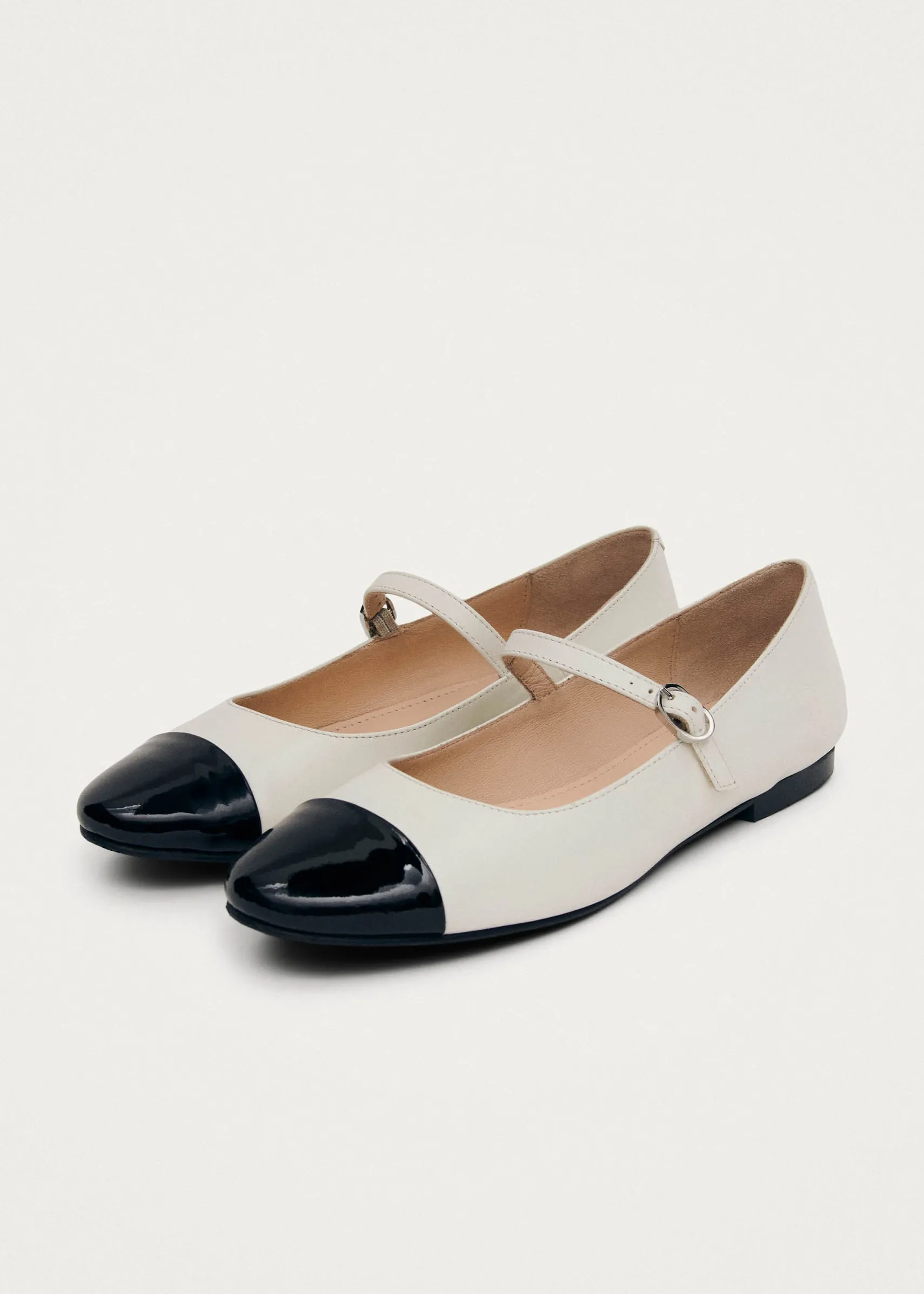 ALOHAS Musa Bicolor Black Cream Leather Ballet Flats