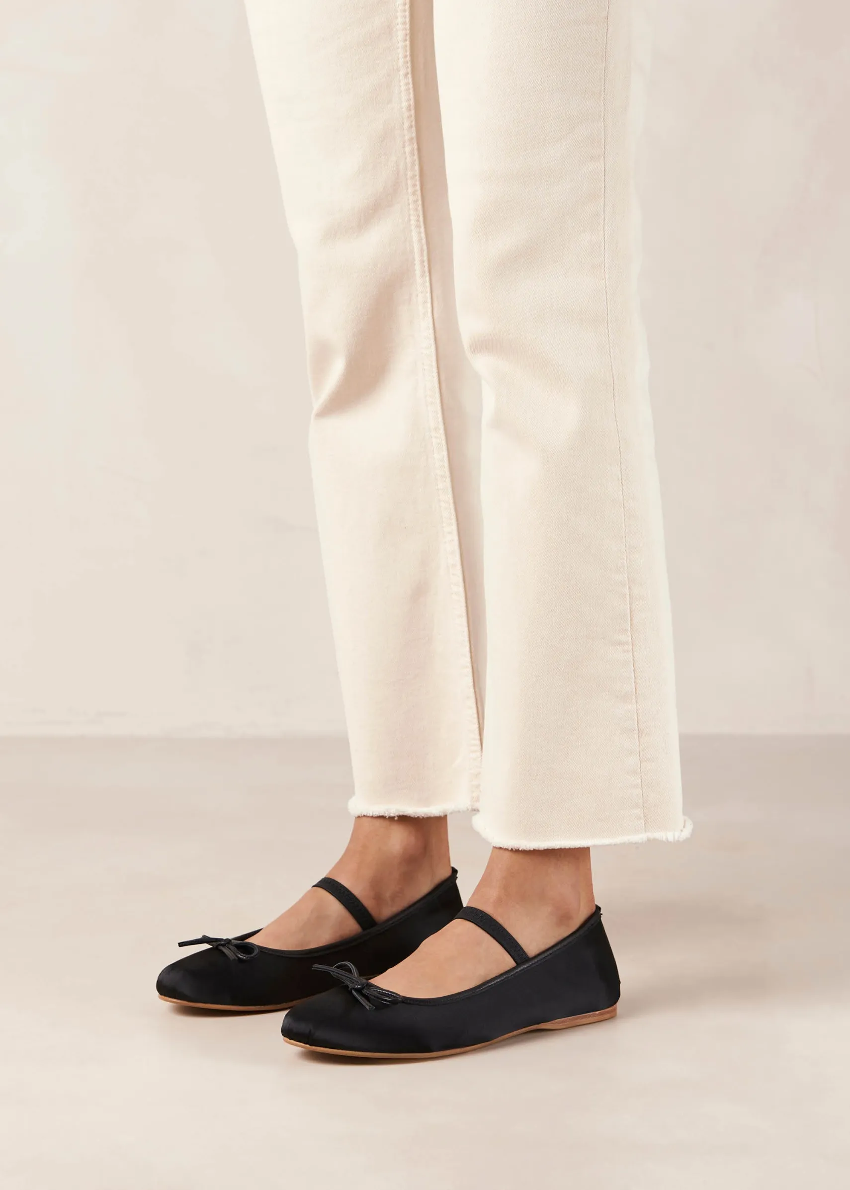 ALOHAS Odette Ballet Flats