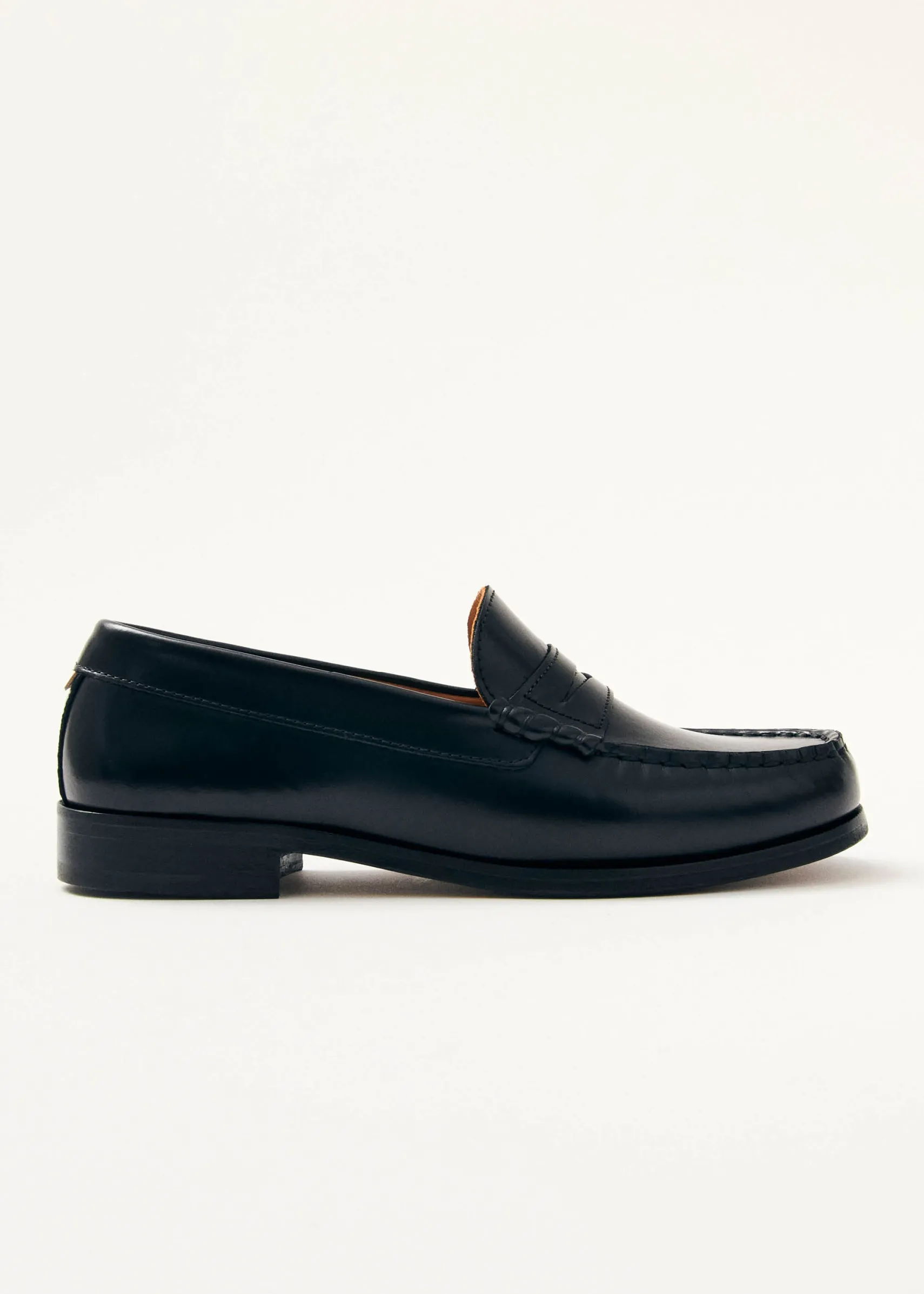 ALOHAS Rivet Leather Loafers