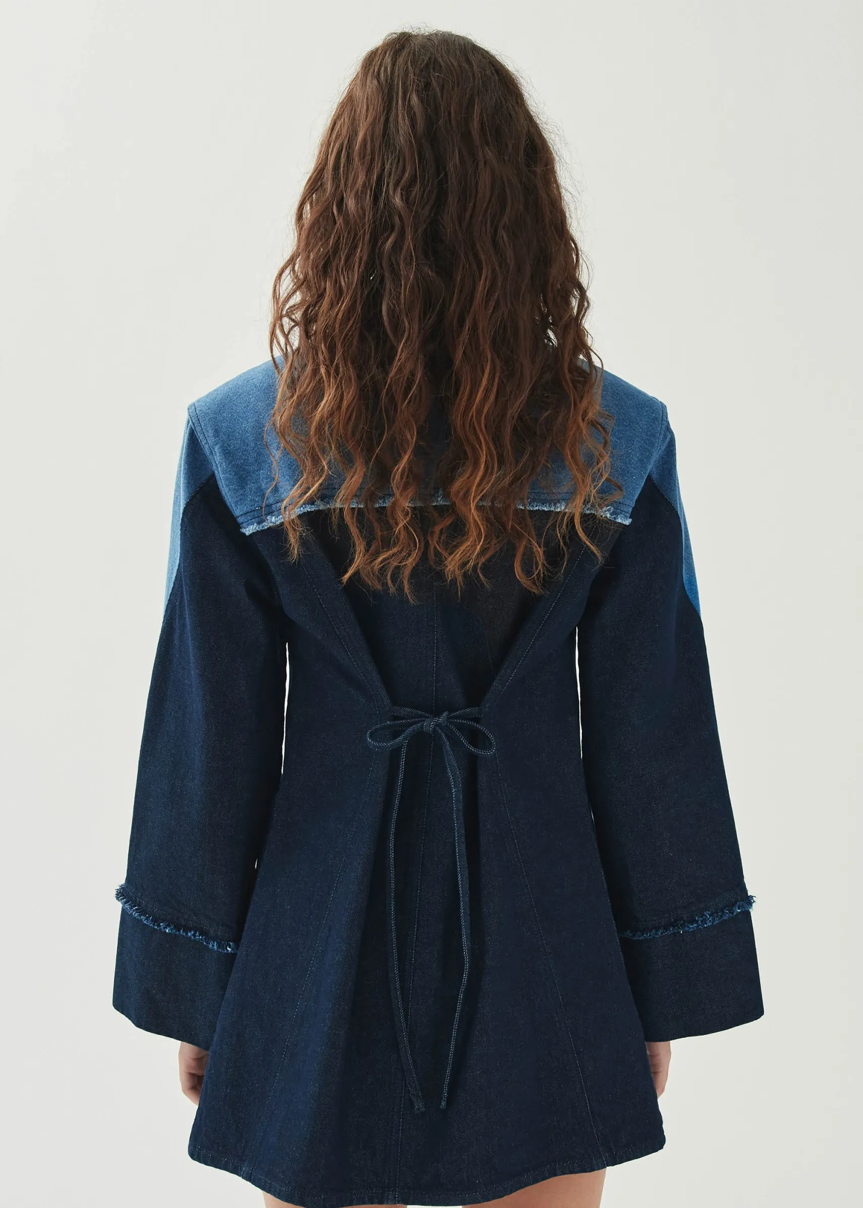 ALOHAS Veden Bicolor Indigo Denim Dress