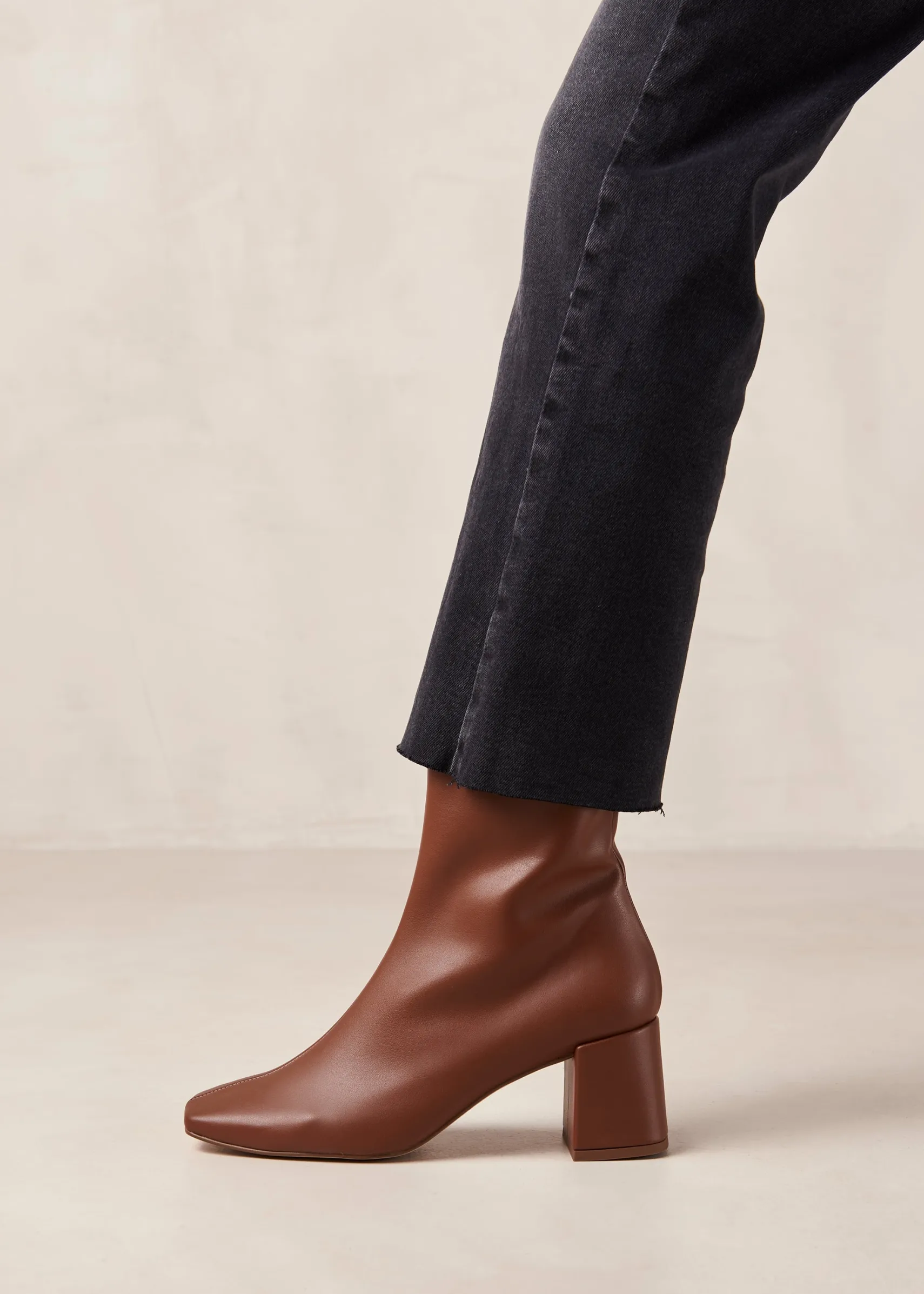 ALOHAS Watercolor Gingerbread Brown Vegan Leather Boots