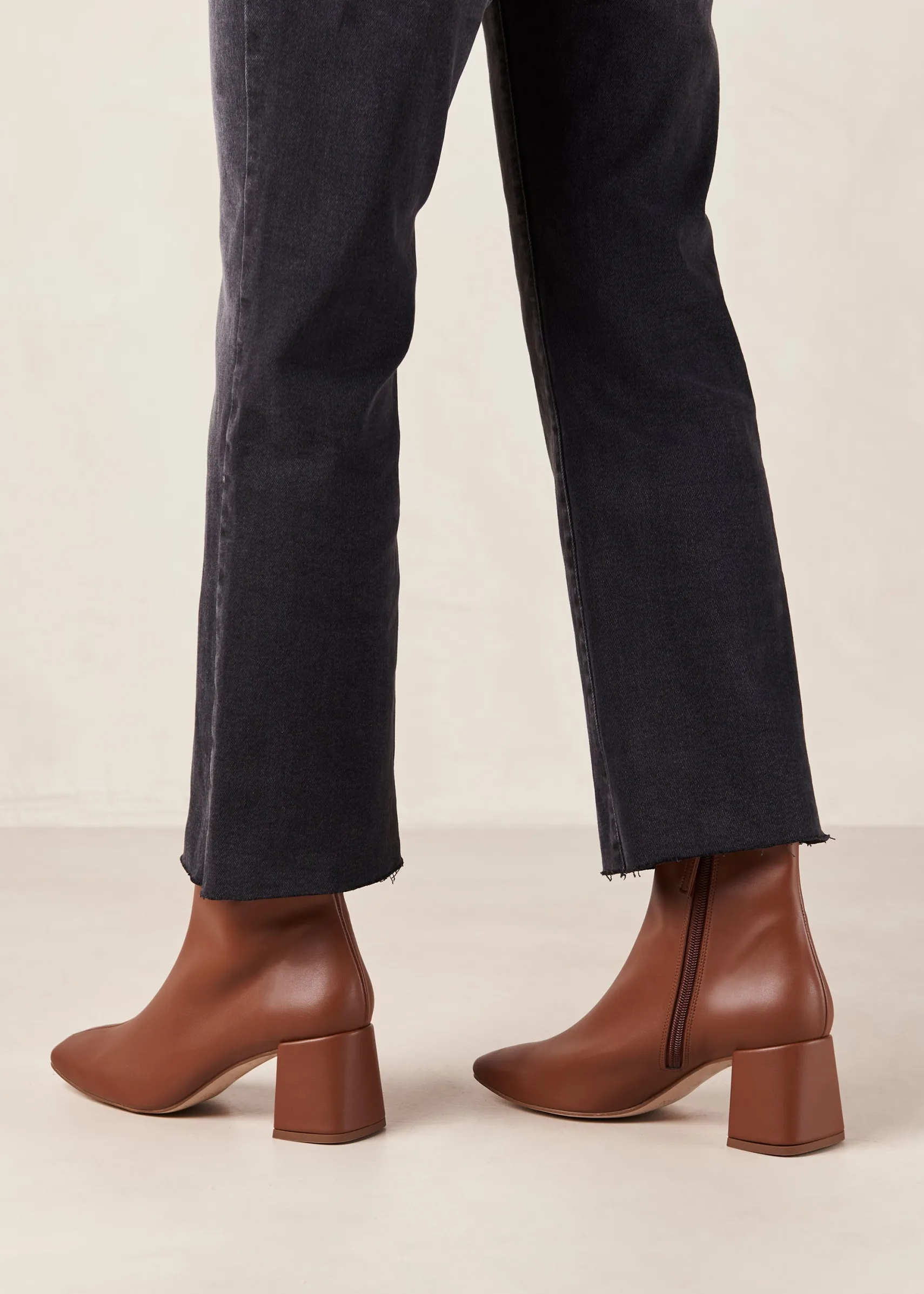 ALOHAS Watercolor Gingerbread Brown Vegan Leather Boots